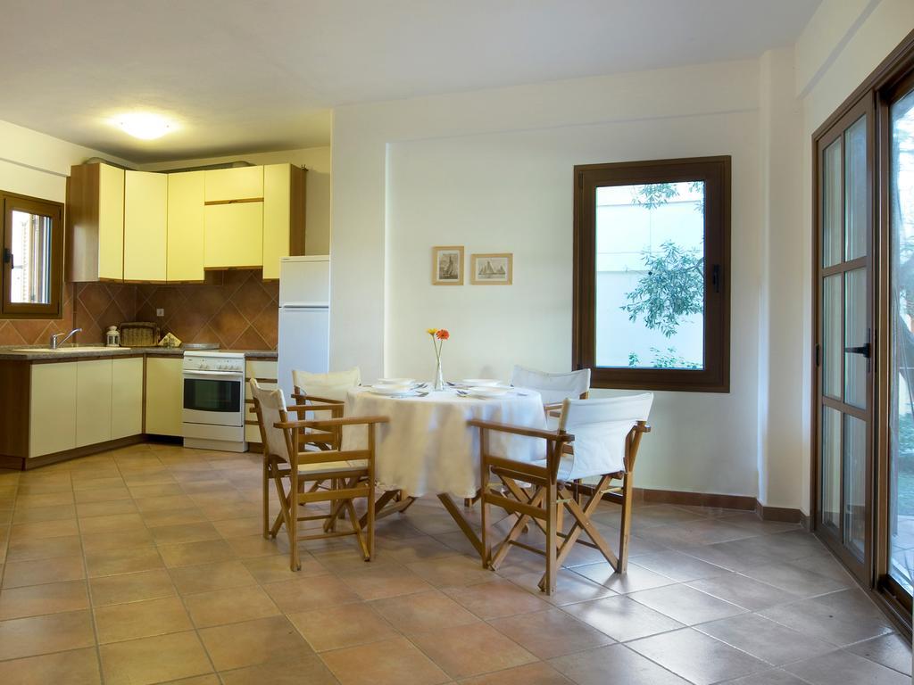 Amaryllis Summer Maisonettes ポッシディ 部屋 写真